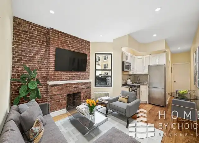 Property at 162 E 82nd St, New York, NY, 10028, 2 beds, 1 bath, [object Object]