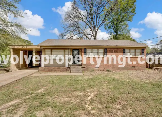 Property at 1012 Mount Moriah Rd, Memphis, TN, 38117, 3 beds, 2 baths, [object Object]