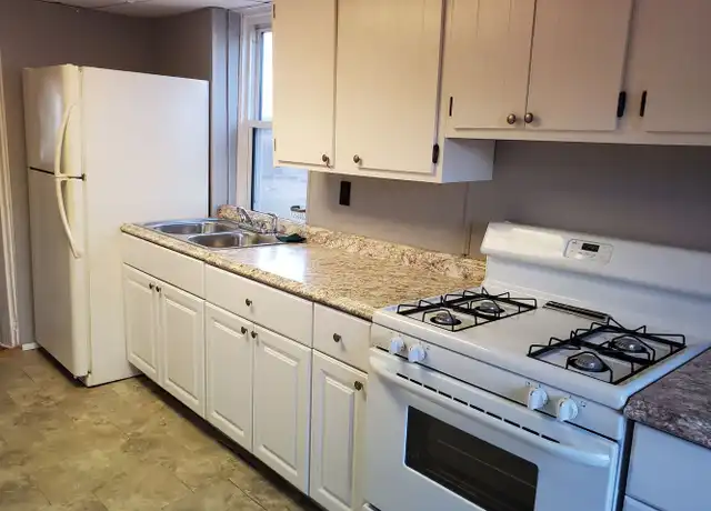 Property at 314 New Holland Ave, Lancaster, PA, 17602, 2 beds, 1 bath, [object Object]