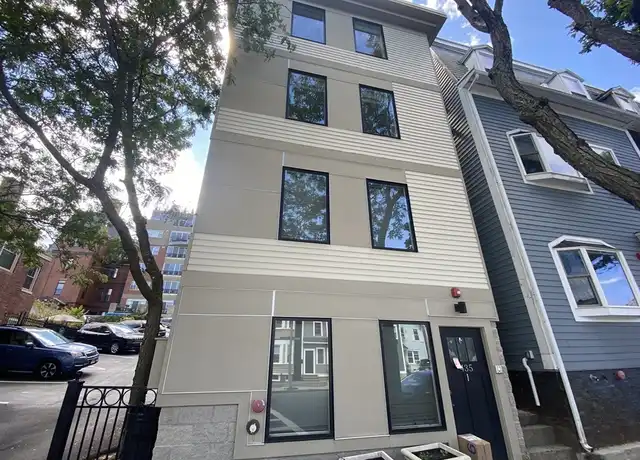 Property at 435 E 3rd St #3, South Boston, MA, 02127, 2 beds, 2 baths, [object Object]