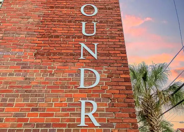 Property at 76 Nassau St Unit L, Charleston, SC, 29403, 2 beds, 1 bath, [object Object]