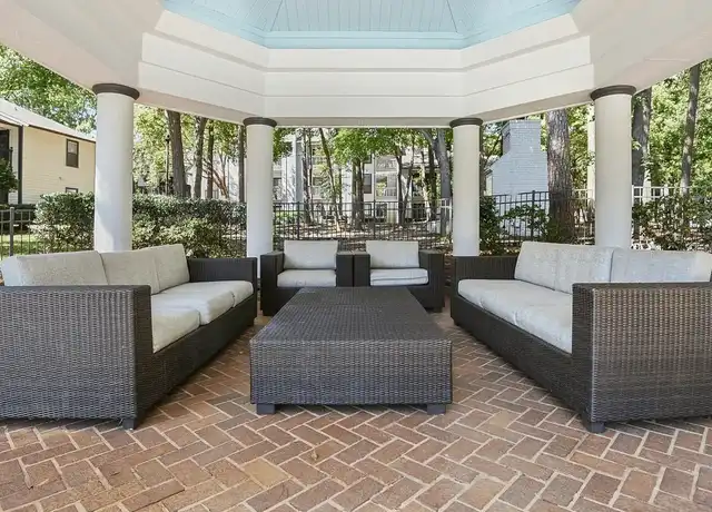 Property at Paces Pointe Apartment Homes - 10501 Paces Ave, Matthews, NC, 28105, 1-3 bed, 1-2 bath, [object Object]