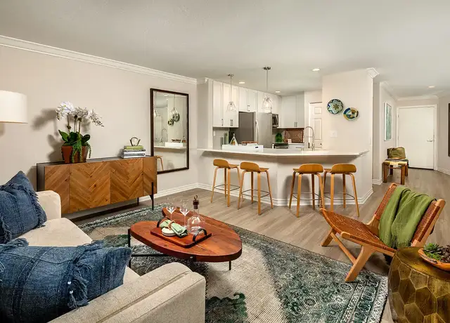 Photo of 350 Artisan Dr, Laguna Beach, CA 92651