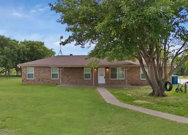 Property at 14317 County Rd 511, Venus, TX, 76084, 2 beds, 2 baths, [object Object]