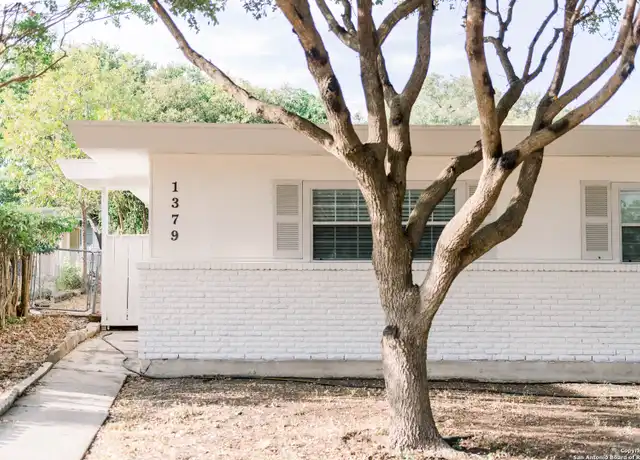 Property at 1379 Oblate Dr, San Antonio, TX, 78216, 2 beds, 1 bath, [object Object]