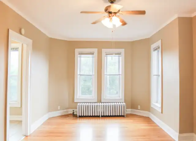 Property at 5021 N Damen Ave Unit 2, Chicago, IL, 60625, 0 beds, 1 bath, [object Object]