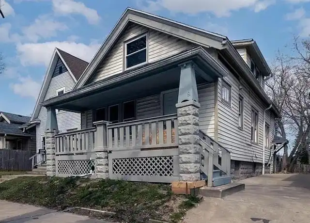 Property at 208 E Townsend St, Milwaukee, WI, 53212, 4 beds, 1 bath, [object Object]