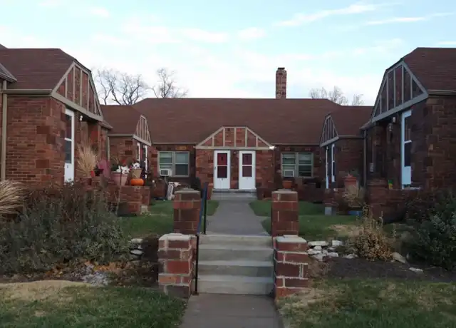 Property at 4178 Cass St Unit F, Omaha, NE, 68131, 1 bed, 1 bath, [object Object]