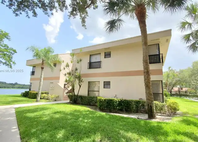 Property at 2828 Carambola Cir S #1999, Coconut Creek, FL, 33066, 3 beds, 2 baths, [object Object]