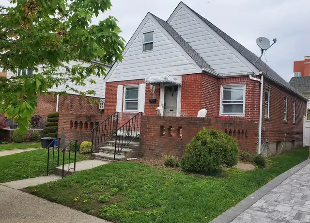 Property at 57-35 Parsons Blvd Unit House, Flushing, NY, 11365, 4 beds, 2.5 baths, [object Object]