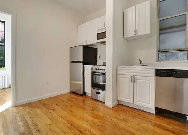 Property at 31 E 1st St Unit 1C, New York, NY, 10003, 1 bed, 1 bath, [object Object]