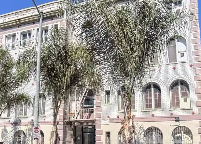 Property at 2819 Leeward Ave Unit 209, Los Angeles, CA, 90005, 0 beds, 1 bath, [object Object]