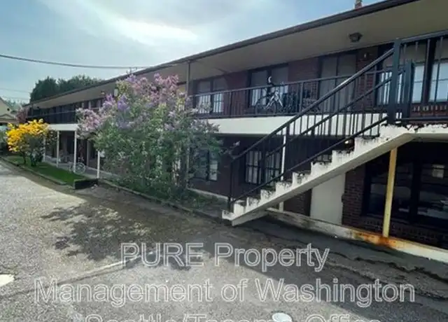 Property at 3057 63rd Ave SW Unit 6, Seattle, WA, 98116, 1 bed, 1 bath, [object Object]