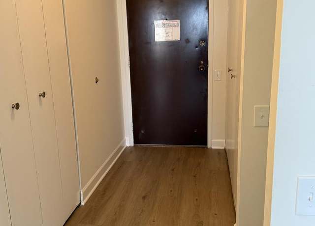 Photo of 420 Walnut Creek Rd Unit 3507, Lisle, IL 60532