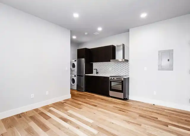 Property at 101 E 10th St Unit 8j, New York, NY, 10003, 1 bed, 1 bath, [object Object]