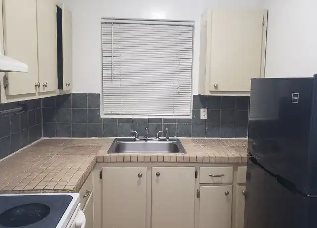 Property at 480-PictureFour - 2037 SE 3rd St, Deerfield Beach, FL, 33441, 1 bed, 1 bath, [object Object]