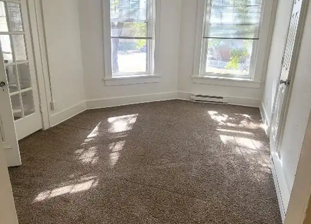 Property at 310 S 11th St Unit 2, St Joseph, MO, 64501, 1 bed, 1 bath, [object Object]