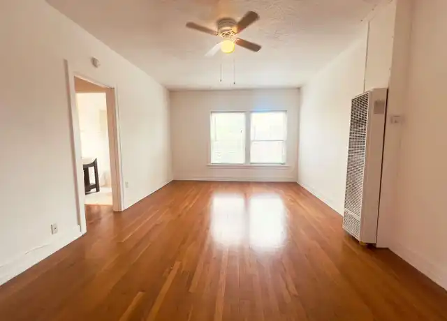 Property at 5318 NE Wistaria Dr Unit 8, Portland, OR, 97213, 1 bed, 1 bath, [object Object]
