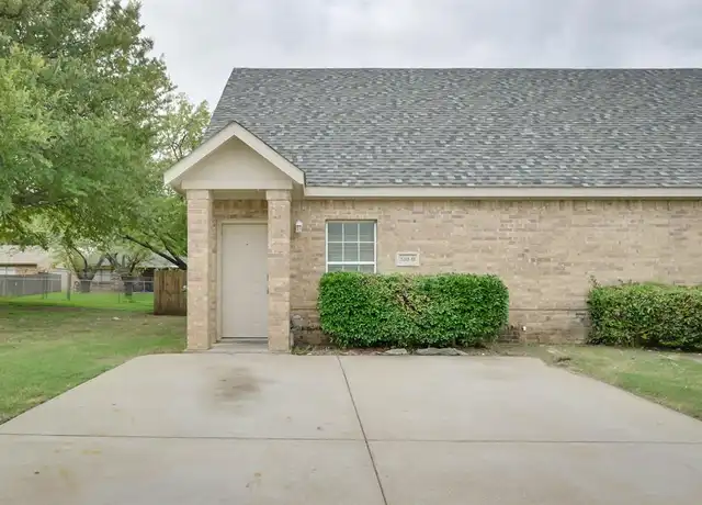 Property at 510 Kings Way Dr, Mansfield, TX, 76063, 3 beds, 2 baths, [object Object]