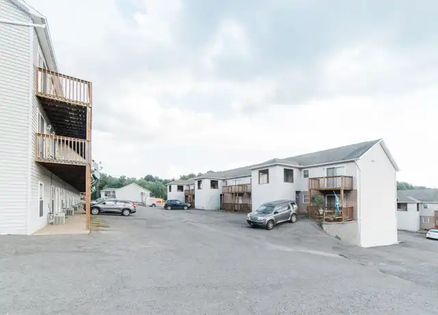 Property at 1201 Pinnacle Height Dr Unit 1201, Morgantown, WV, 26505, 1 bed, 1 bath, [object Object]