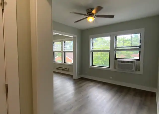 Property at 725 Saint Johns Ave Unit 725-A5, Highland Park, IL, 60035, 0 beds, 1 bath, [object Object]