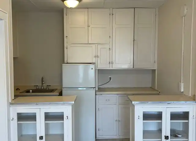 Property at 1101 W 28th St Unit 103, Minneapolis, MN, 55408, 2 beds, 1 bath, [object Object]