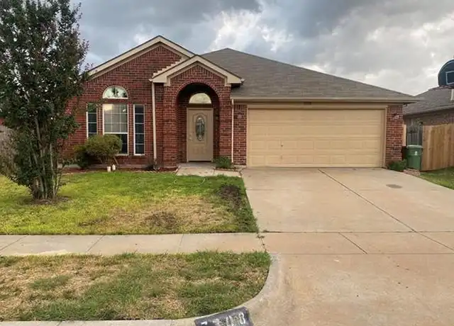 Property at 7308 Fossil Lake Dr, Arlington, TX, 76002, 4 beds, 2 baths, [object Object]