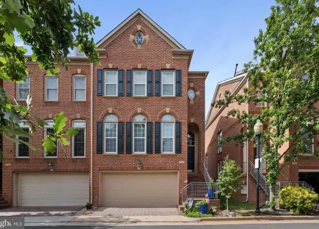 Property at 271 Murtha St, Alexandria, VA, 22304, 3 beds, 3.5 baths, [object Object]
