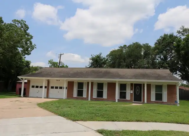 Property at 5414 Spellman Rd, Houston, TX, 77096, 3 beds, 2 baths, [object Object]