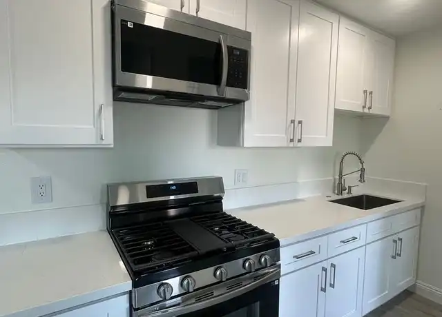 Property at 9195 W Cerritos Ave Unit 9195-8, Anaheim, CA, 92804, 1 bed, 1 bath, [object Object]