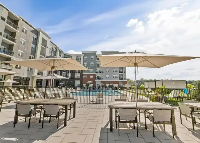 Property at 226 W Fort Lee Rd Unit 1-2, Bogota, NJ, 07603, 2 beds, 2 baths, [object Object]