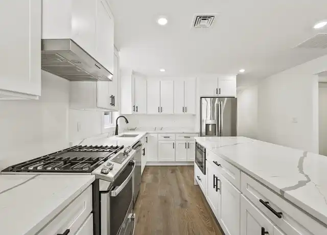 Property at 17 Wellington Ave Unit 2, Somerville, MA, 02145, 4 beds, 3.5 baths, [object Object]