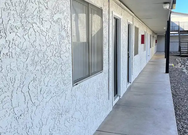 Property at Elevate @ 27th - 7050 N 27th Ave, Phoenix, AZ, 85051, 0-1 beds, 1 bath, [object Object]
