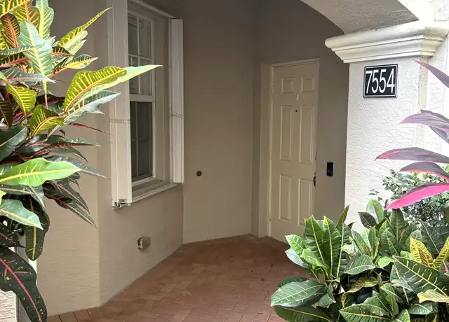Property at 7554 SW Herrington Ln Unit 7554, Stuart, FL, 34997, 3 beds, 2 baths, [object Object]