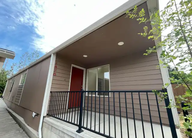Property at 1428 Village Park Pl Unit 1428, West Linn, OR, 97068, 3 beds, 1 bath, [object Object]