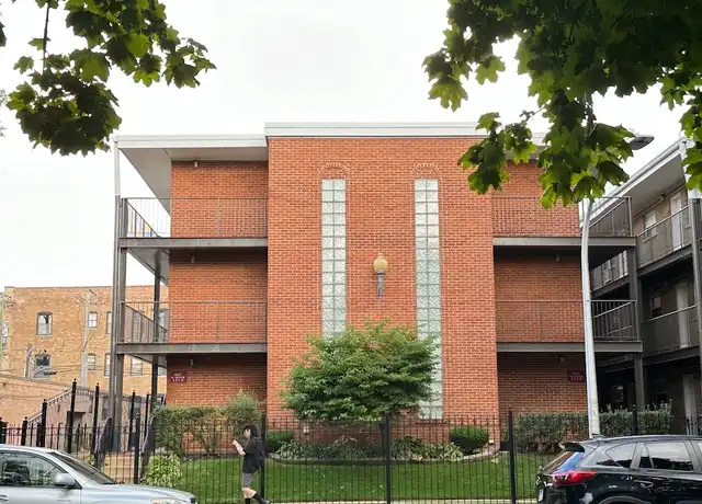 Property at 4547 N Dover St Unit 3H, Chicago, IL, 60640, 1 bed, 1 bath, [object Object]