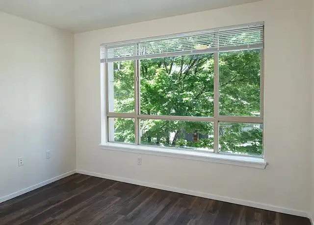 Property at 1526 3rd Ave Unit 204, Seattle, WA, 98101, 1 bed, 1 bath, [object Object]