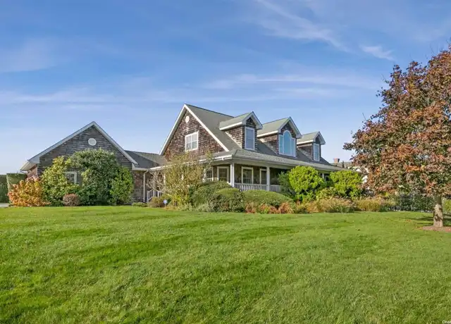 Property at 6 Millfarm Ln, Southampton, NY, 11968, 4 beds, 4.5 baths, [object Object]