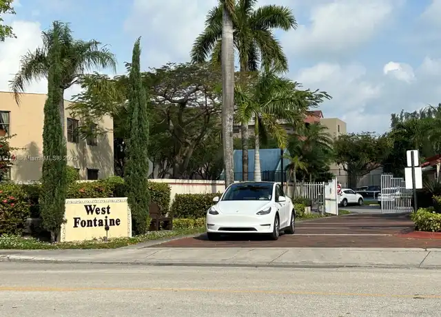 Property at 10229 NW 9th Street Cir Unit 114-2, Miami, FL, 33172, 2 beds, 2 baths, [object Object]