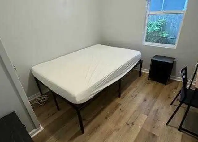 Property at 706 S Keystone Ave, Indianapolis, IN, 46203, 1 bed, 1 bath, [object Object]