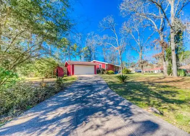 Property at 216 Knollwood Crk, Onalaska, TX, 77360, 3 beds, 2 baths, [object Object]