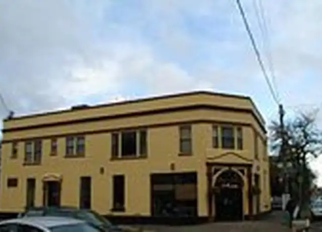 Property at 573 E 13th Ave Unit 2, Eugene, OR, 97401, 0 beds, 1 bath, [object Object]