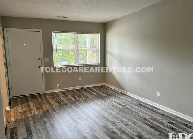 Property at 4425 Talmadge Rd Unit 16, Toledo, OH, 43623, 1 bed, 1 bath, [object Object]