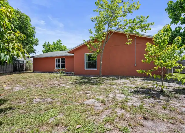 Property at 4928 Marbella Rd N, West Palm Beach, FL, 33417, 3 beds, 2 baths, [object Object]