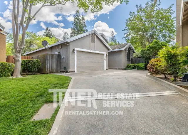 Property at 2337 Fallwater Ln, Carmichael, CA, 95608, 2 beds, 2.5 baths, [object Object]