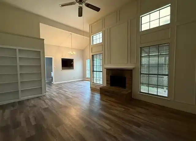 Property at 4445 Odessa Dr, Plano, TX, 75093, 3 beds, 2 baths, [object Object]