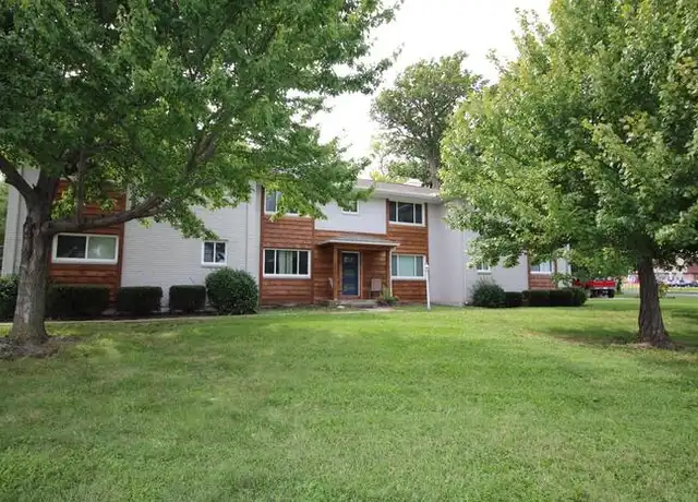 Property at 6020 Metcalf Ln Unit 4a, Overland Park, KS, 66202, 2 beds, 1 bath, [object Object]