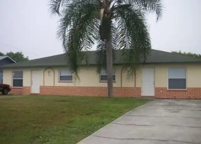 Property at 928 Andalusia Blvd, Cape Coral, FL, 33909, 2 beds, 2 baths, [object Object]
