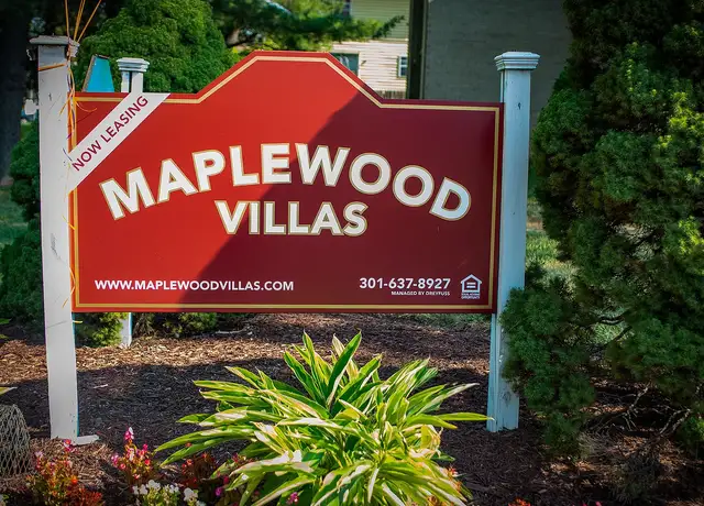 Photo of 325 N Summit Ave, Gaithersburg, MD 20877
