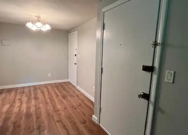 Property at 80 Damon Rd #1103, Northampton, MA, 01060, 1 bed, 1 bath, [object Object]